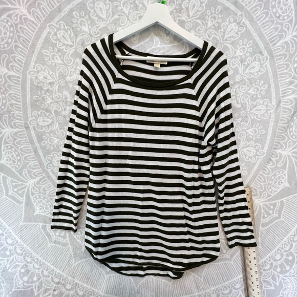 MICHAEL KHORS OLIVE GREEN WHITE STRIPE S SMALL EUC TOP SHIRT LONG - Picture 10 of 15
